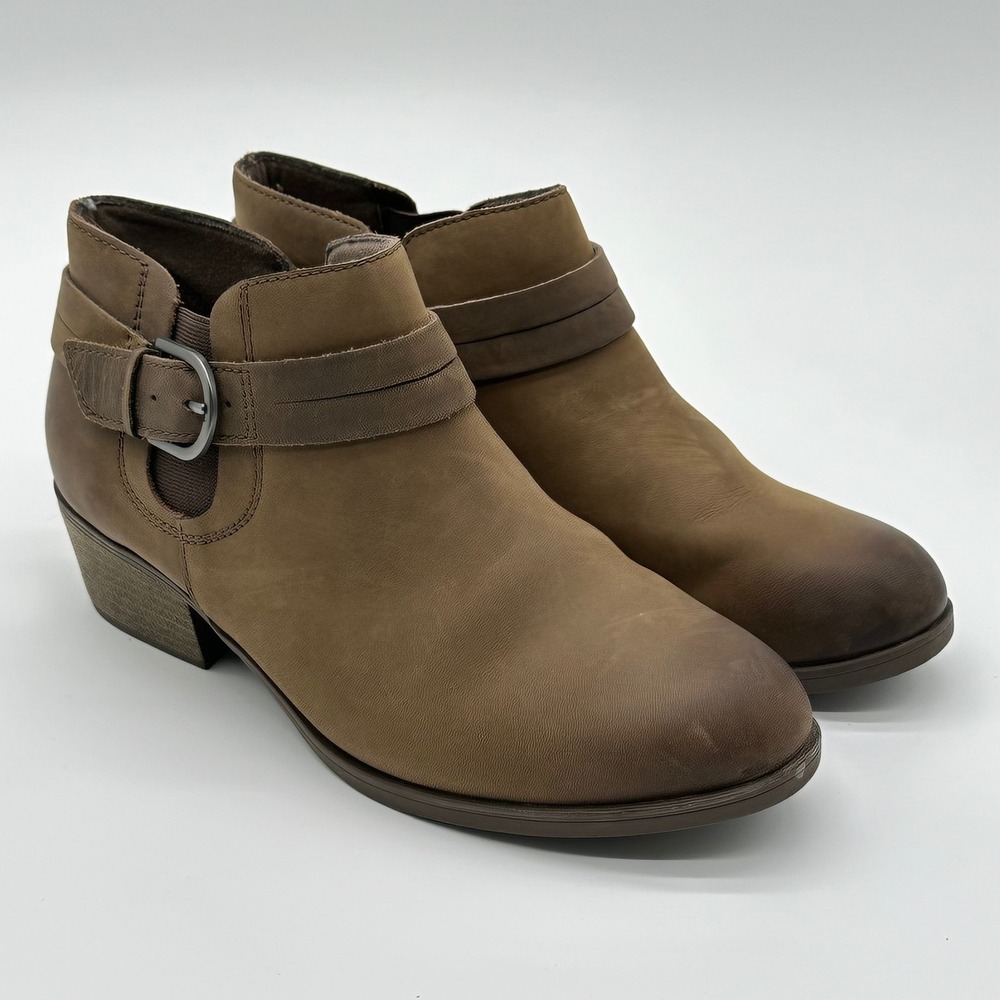 Clarks Womens 8 Ankle Boots Brown Leather Buckle Zip Block Heel Casual Boho